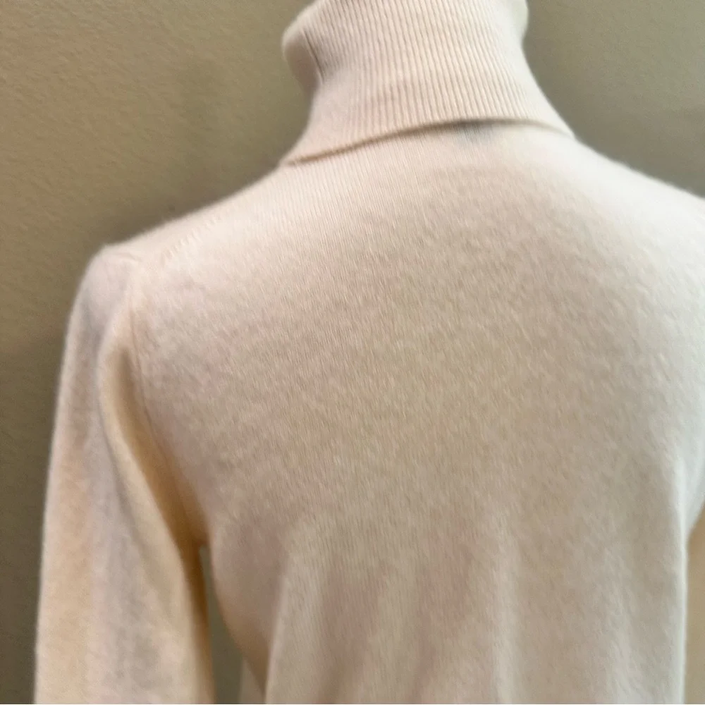Women's Cream Turtleneck Sweater J. Crew 100% Cashmere Off White Small